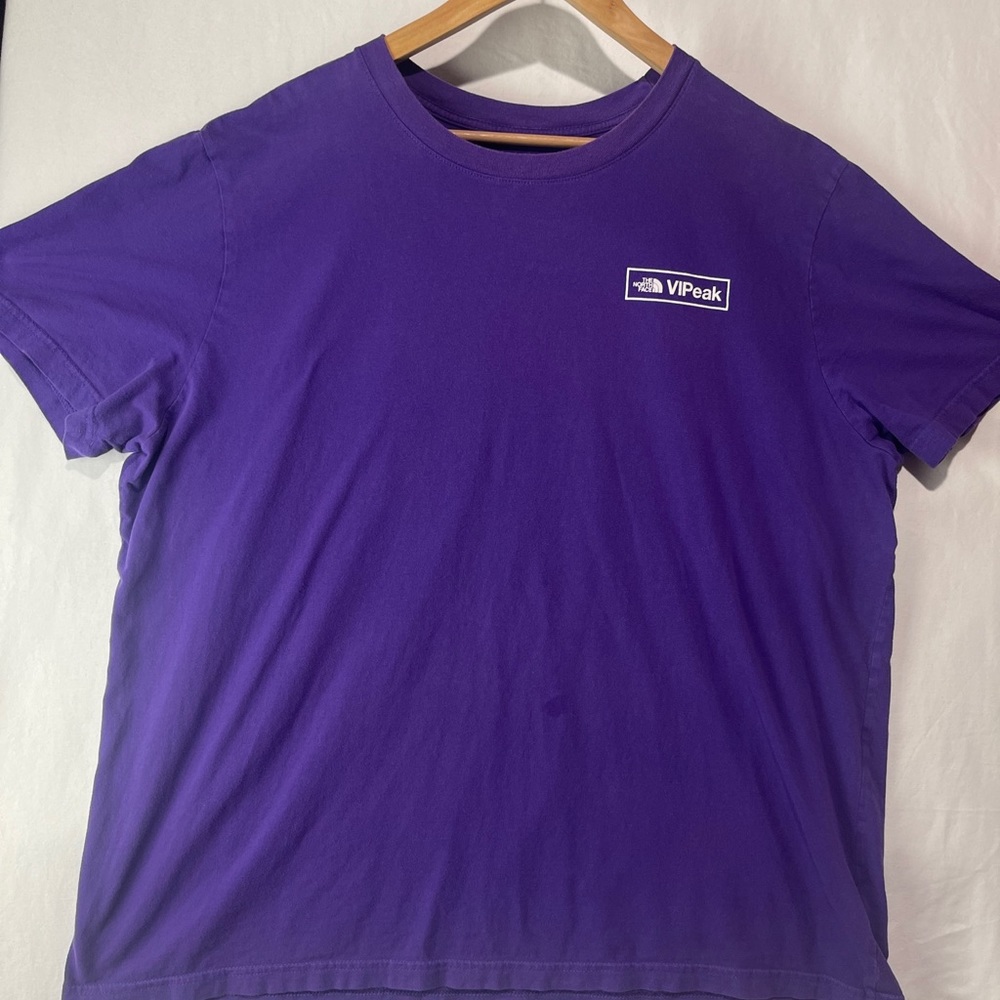 The North Face VIPeak Graphic T-Shirt Sportswear Men's Size XXL Worn Flaws.